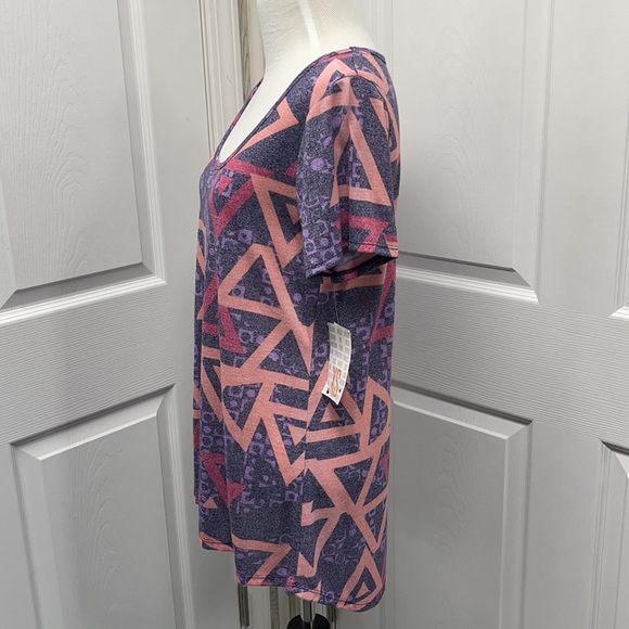 LuLaRoe New XS Geometric Classic T-Shirt NWT - Picture 3 of 8